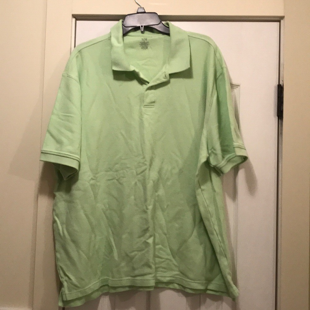 Men’s polo shirt.